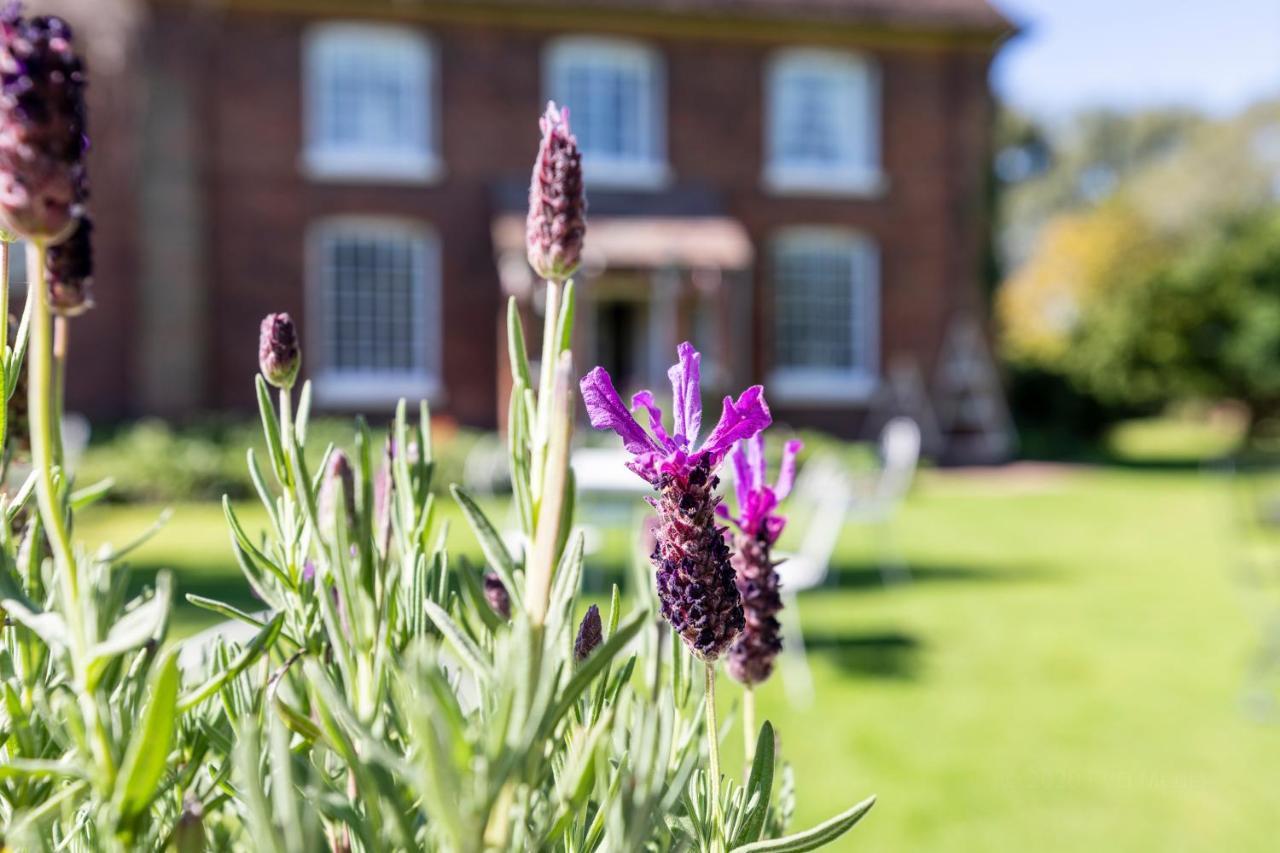 Church Farm Guest House Admaston Exterior foto